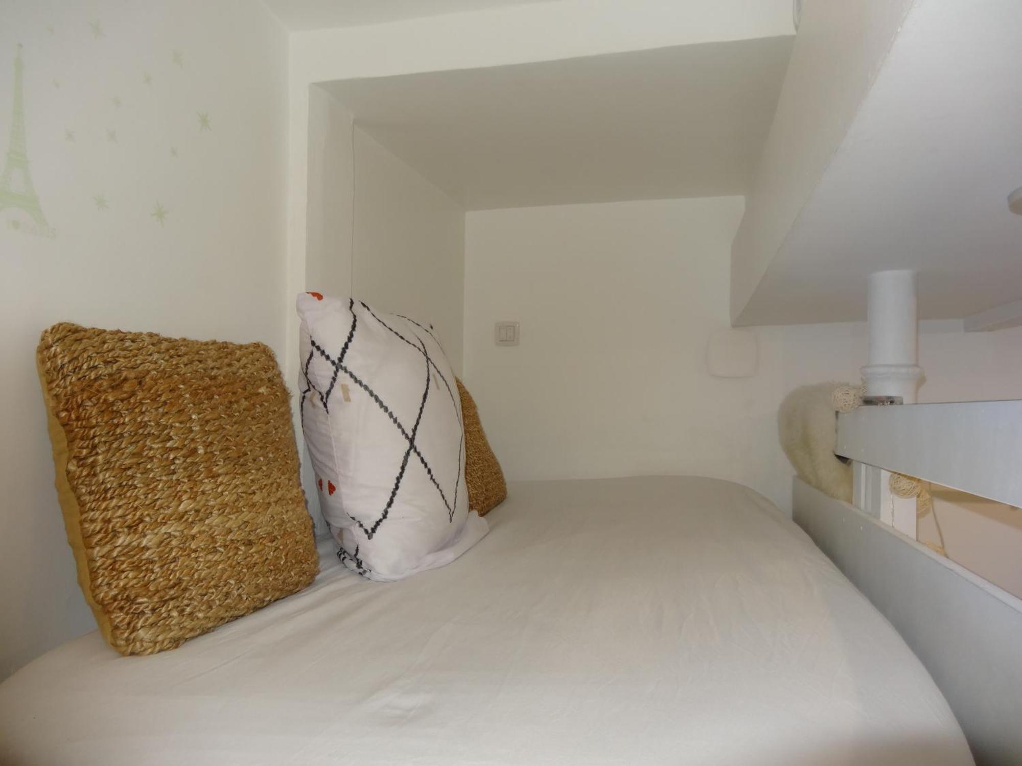 Superb Tiny House In Heart Of Paris 1St! Apartment ภายนอก รูปภาพ